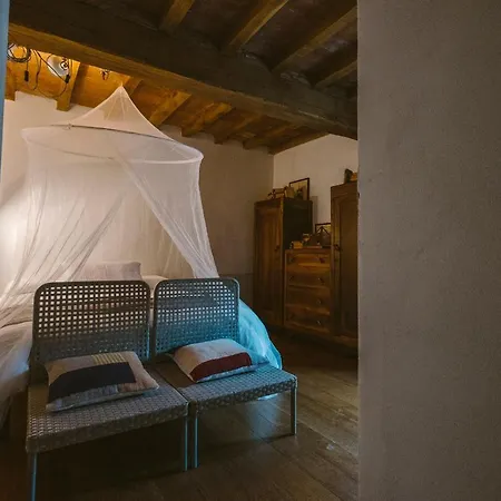 Sotto I Sassi Bed & Breakfast Guiglia